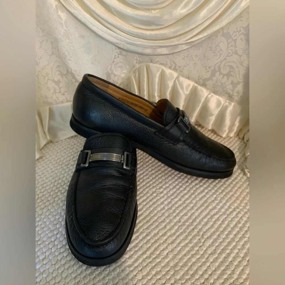 BALLY - Picture 2 of 11